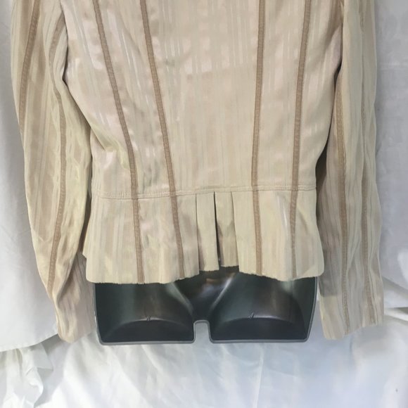 Le Chateau Jacket Fitted Suit Blazer Women's Size Med Beige Stripe Hook & Eye - Picture 9 of 14